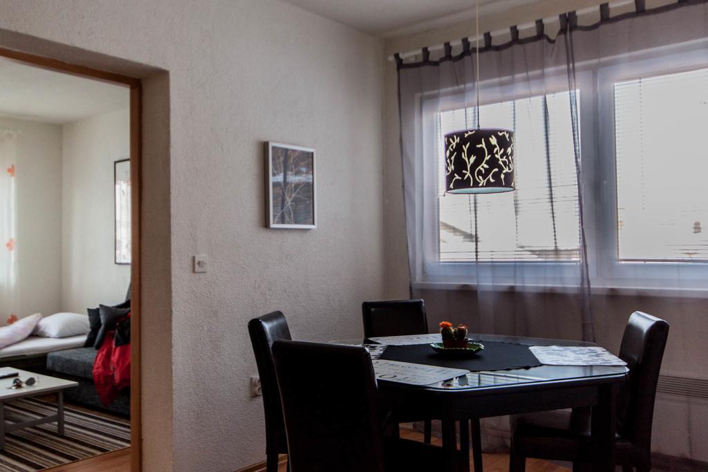 Apartment Mg ซาราเยโว ภายนอก รูปภาพ